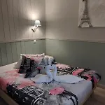 Disneyland Paris Perfect For 5 ! Serris